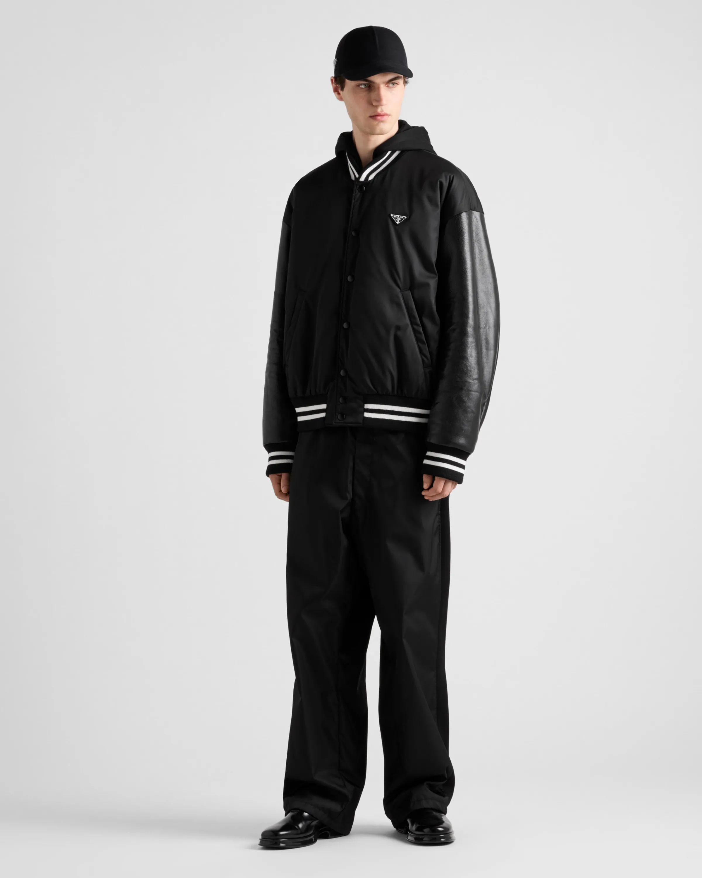 Uomo Prada Bomber oversize in Re-Nylon