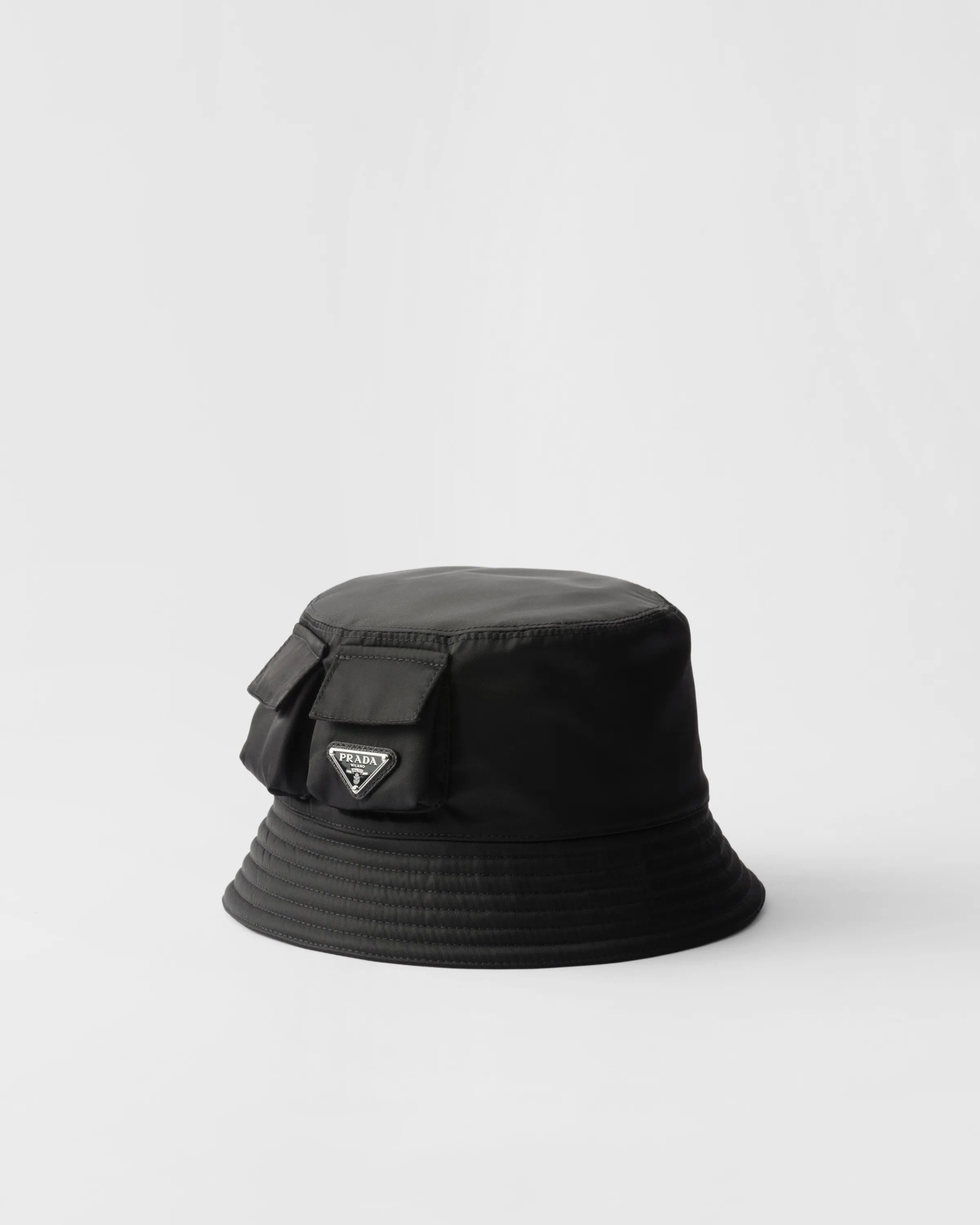 Uomo Prada Cappello da pescatore in Re-Nylon con mini tasche