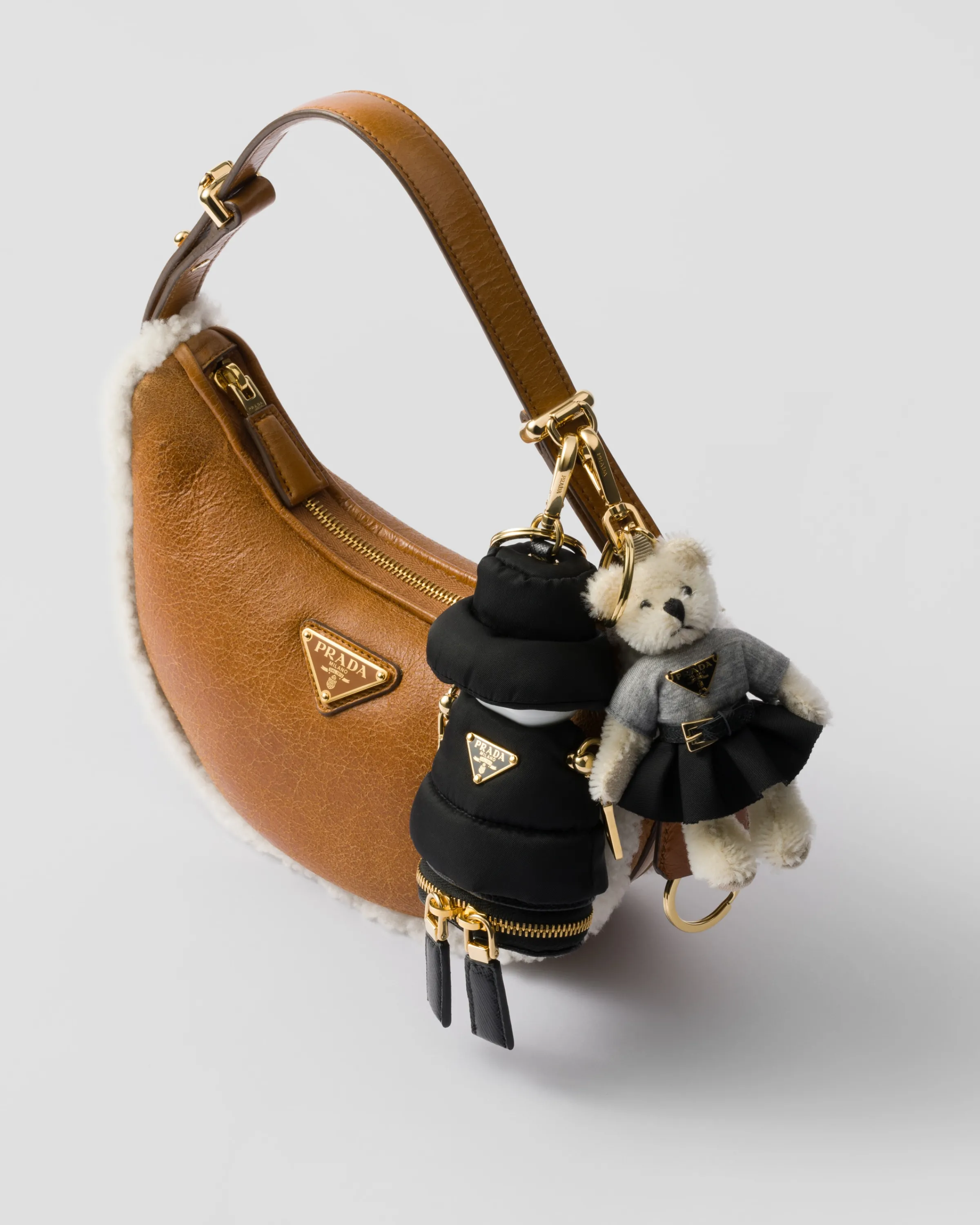 Donna Prada Ciondolo da borsa Teddy con anello in metallo