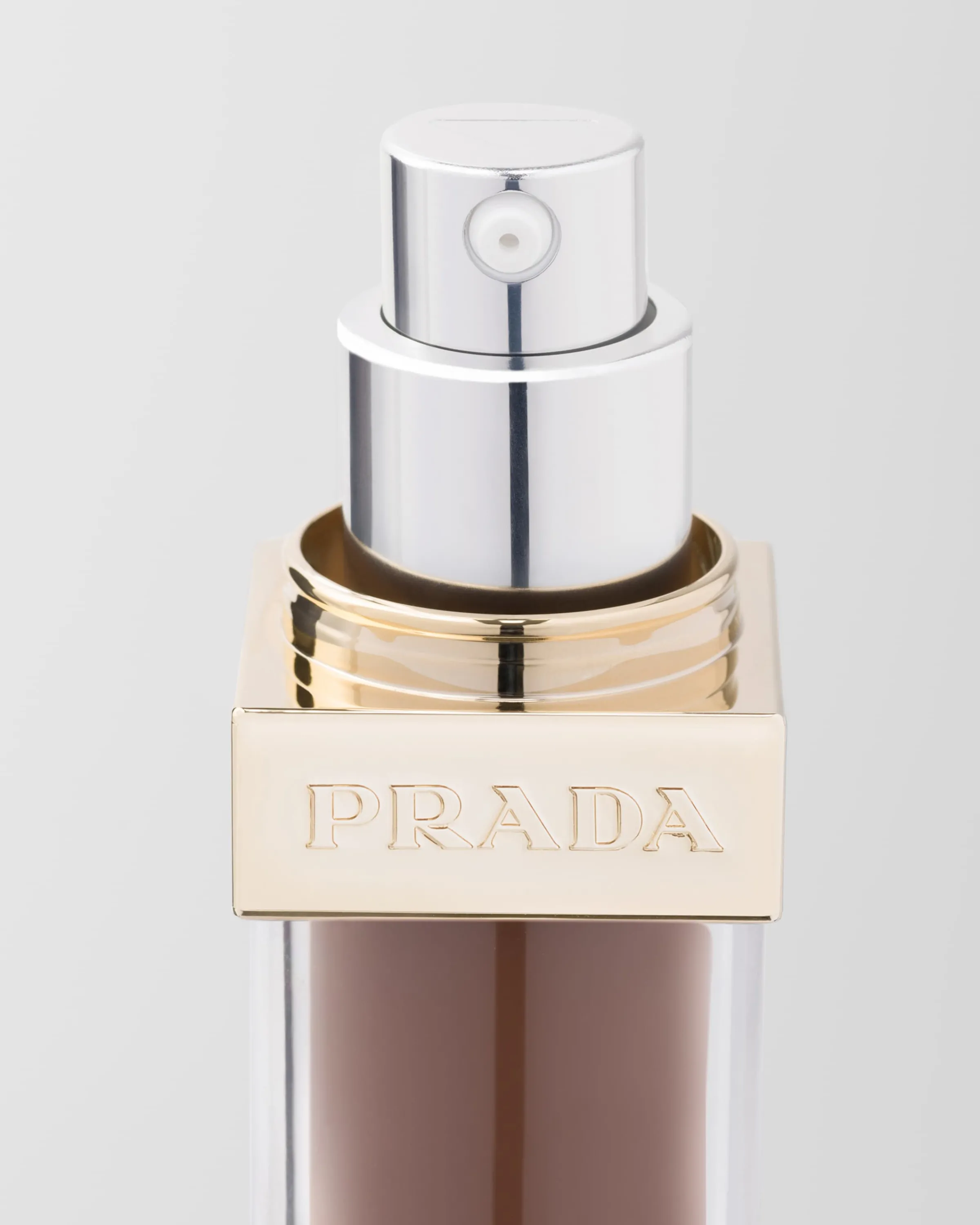 Prada Fondotinta Reveal Skin Optimizing