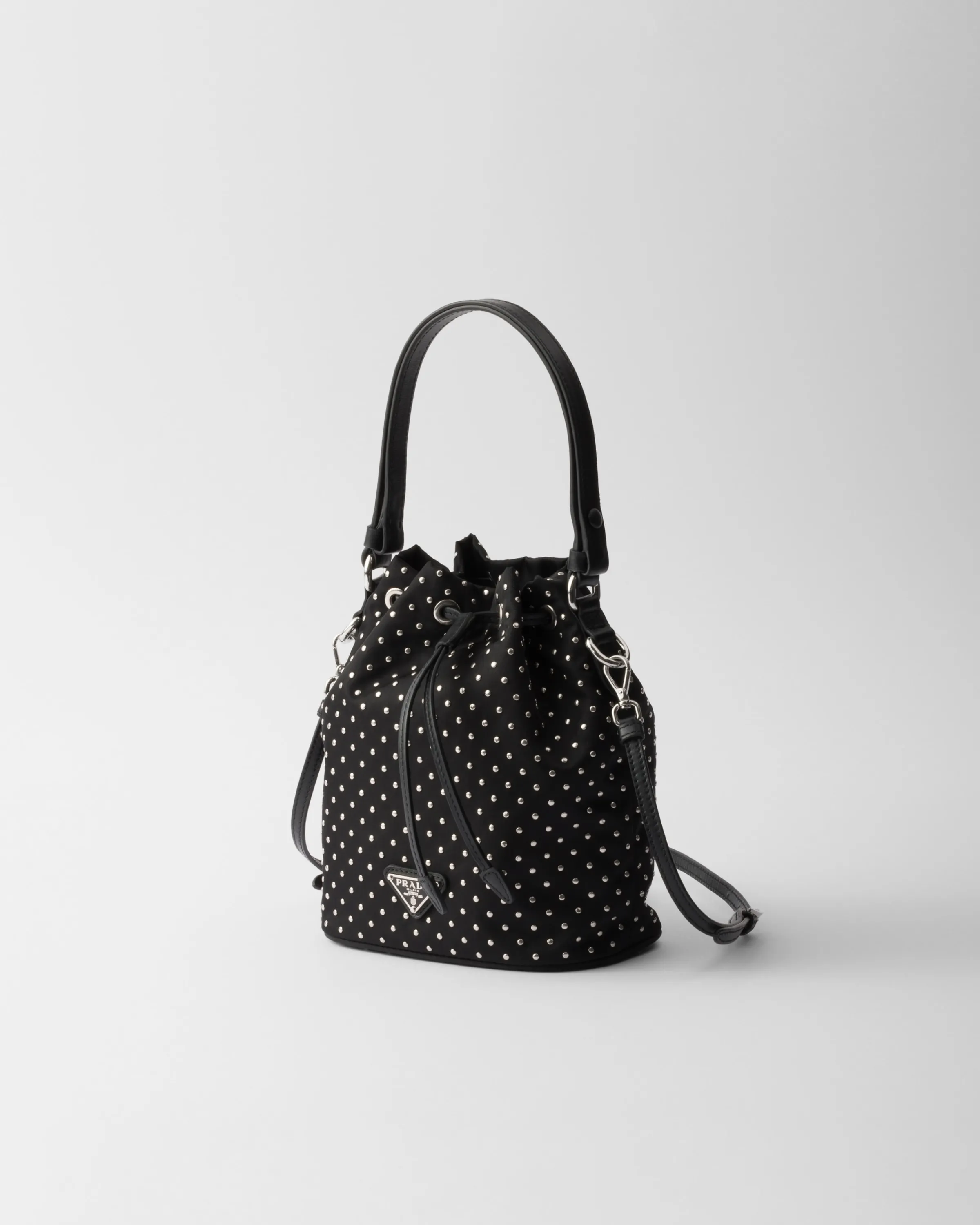 Donna Prada Mini borsa in Re-Nylon con borchie