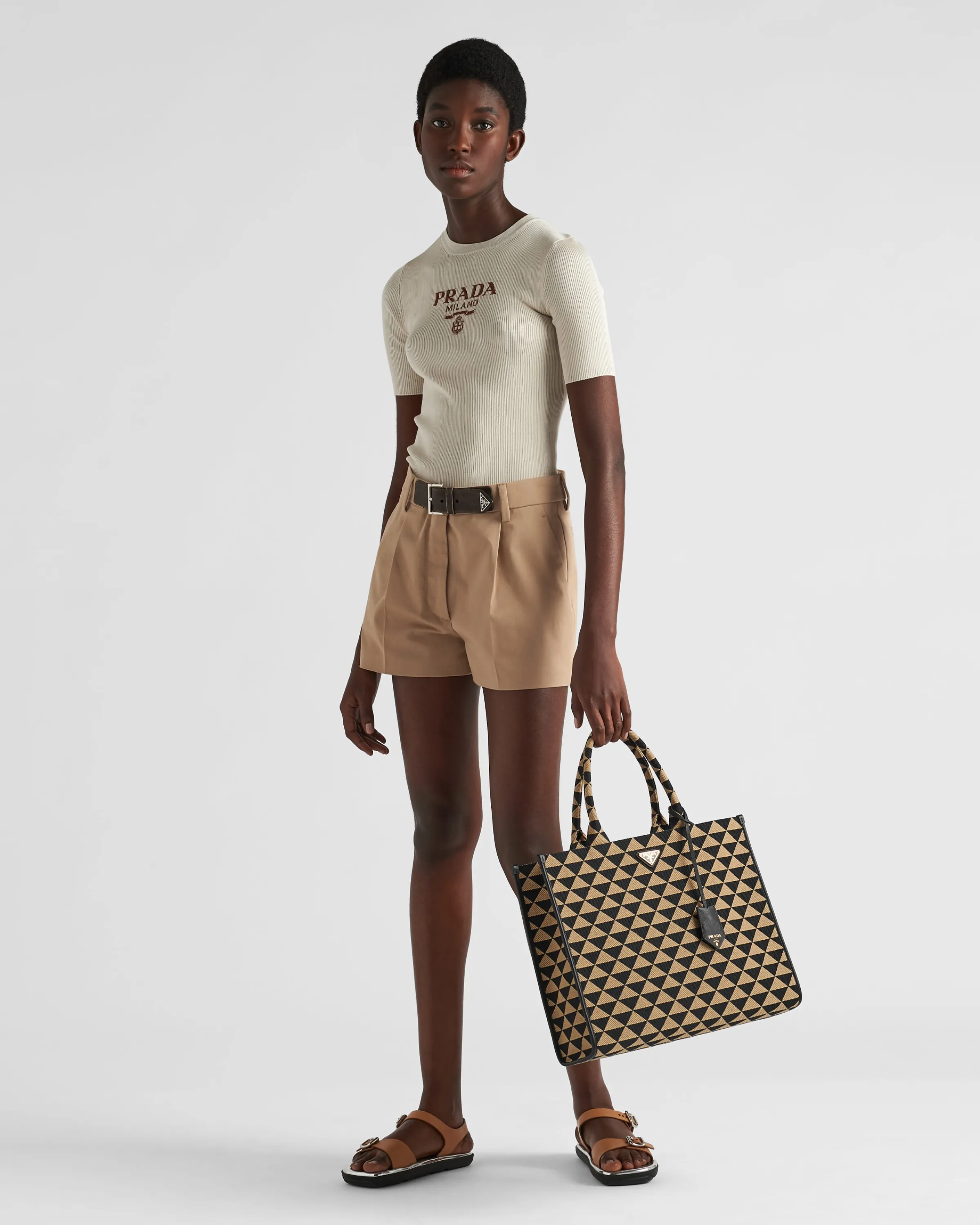 Donna Prada Shorts in gabardine con fibbia