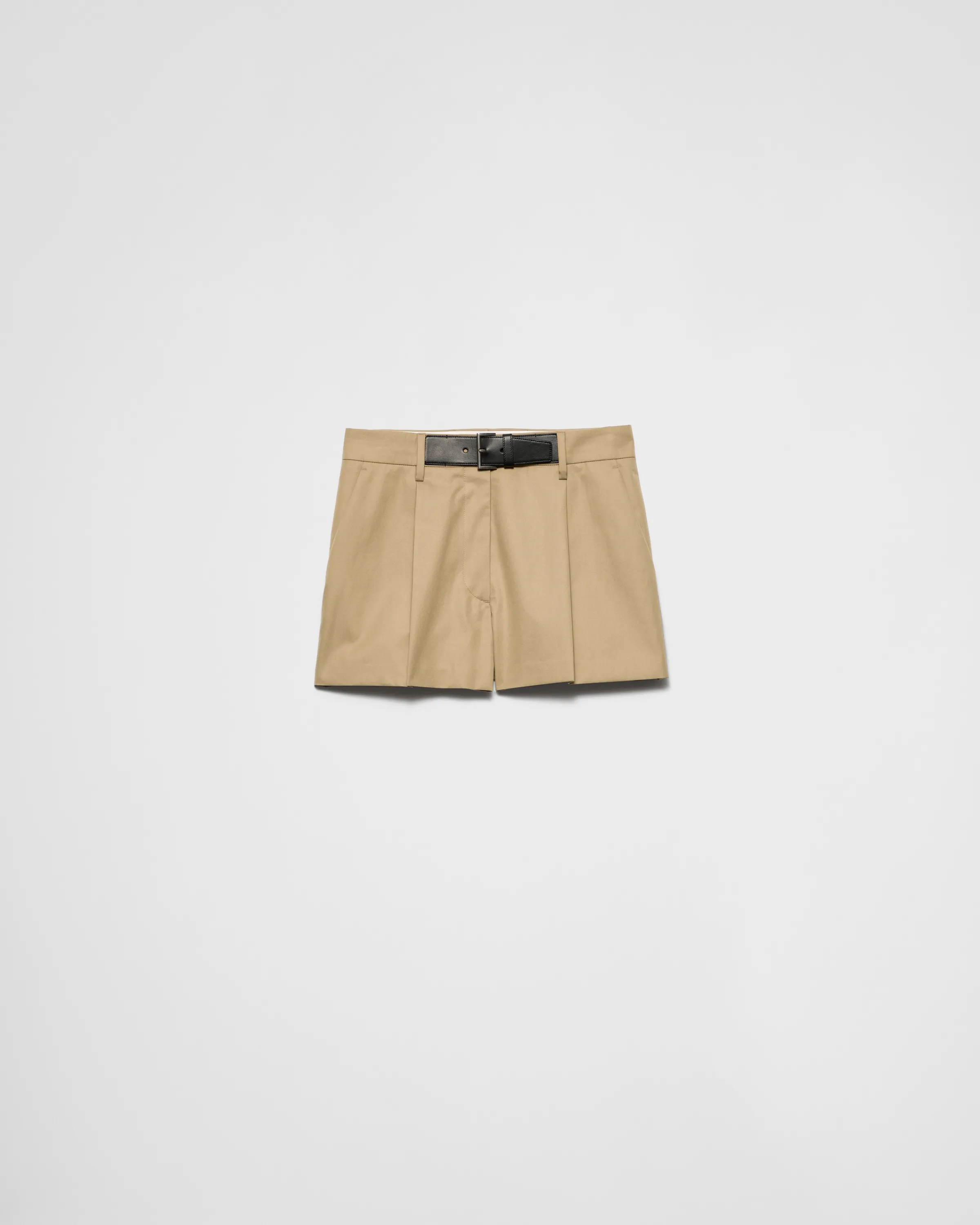 Donna Prada Shorts in twill con cinturino in pelle