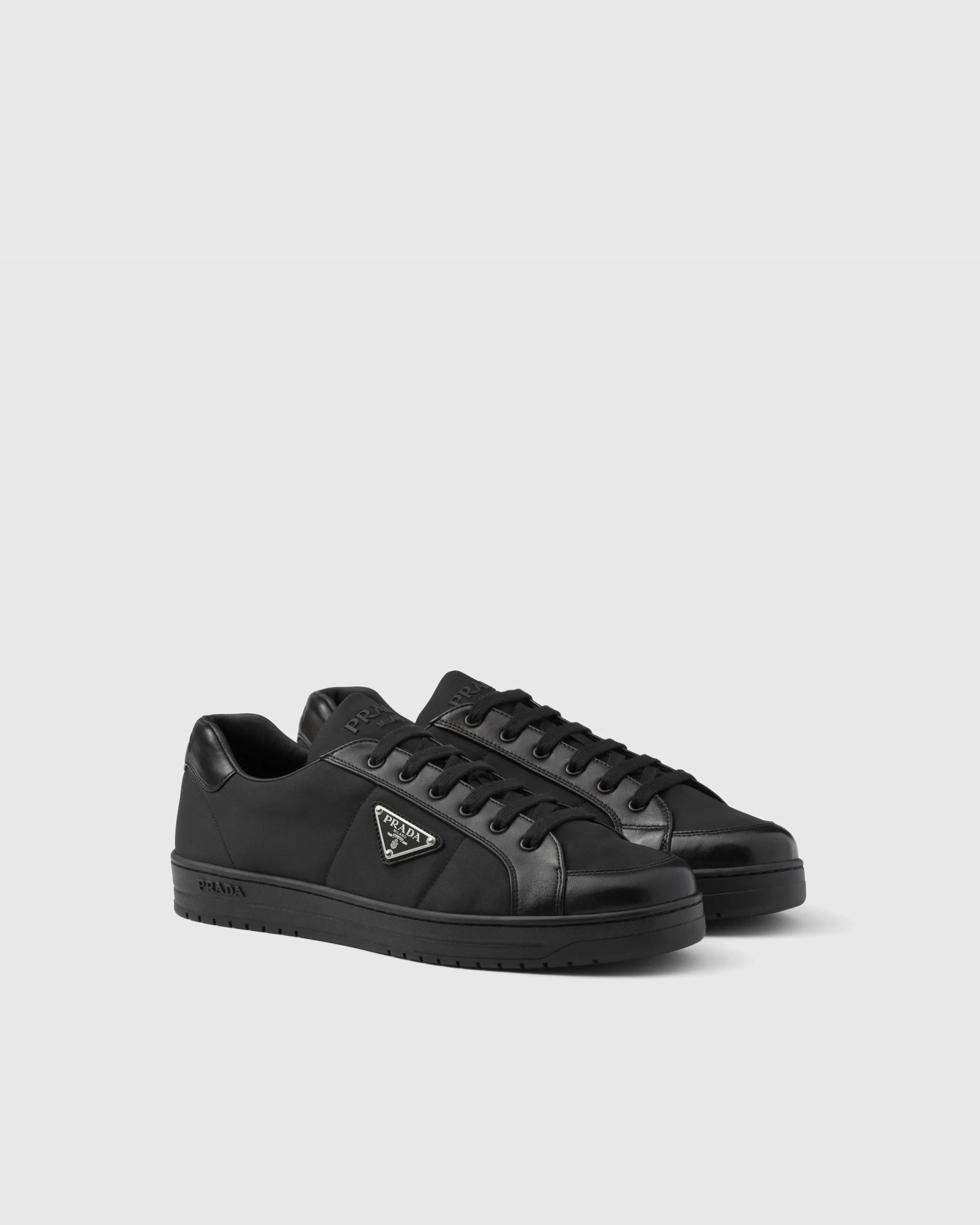 Uomo Prada Sneakers Downtown in nappa e Re-Nylon