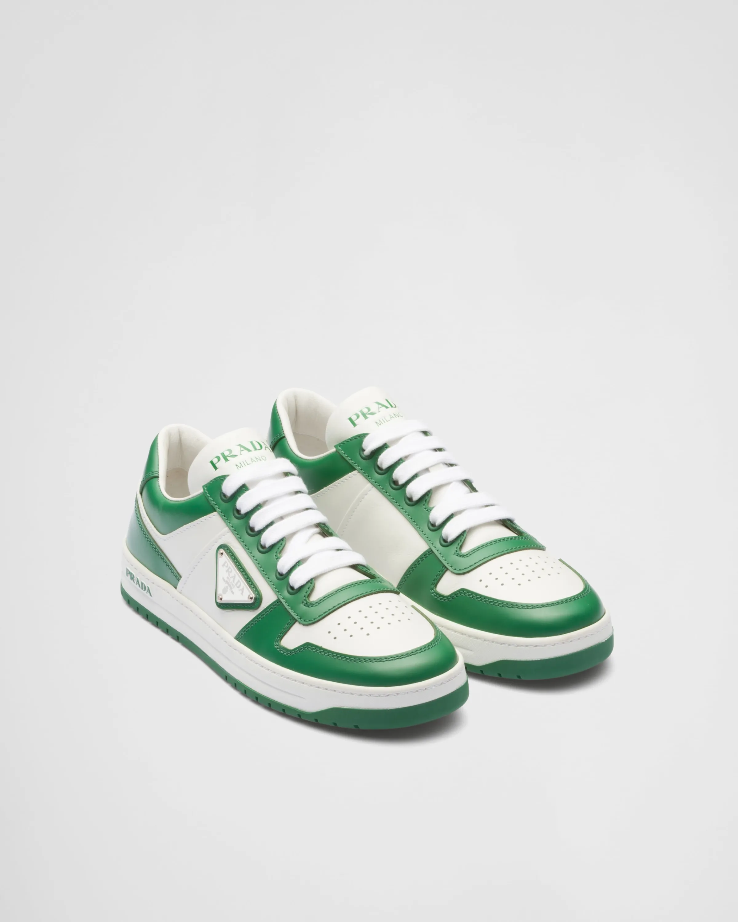 Donna Prada Sneakers Downtown in pelle traforata