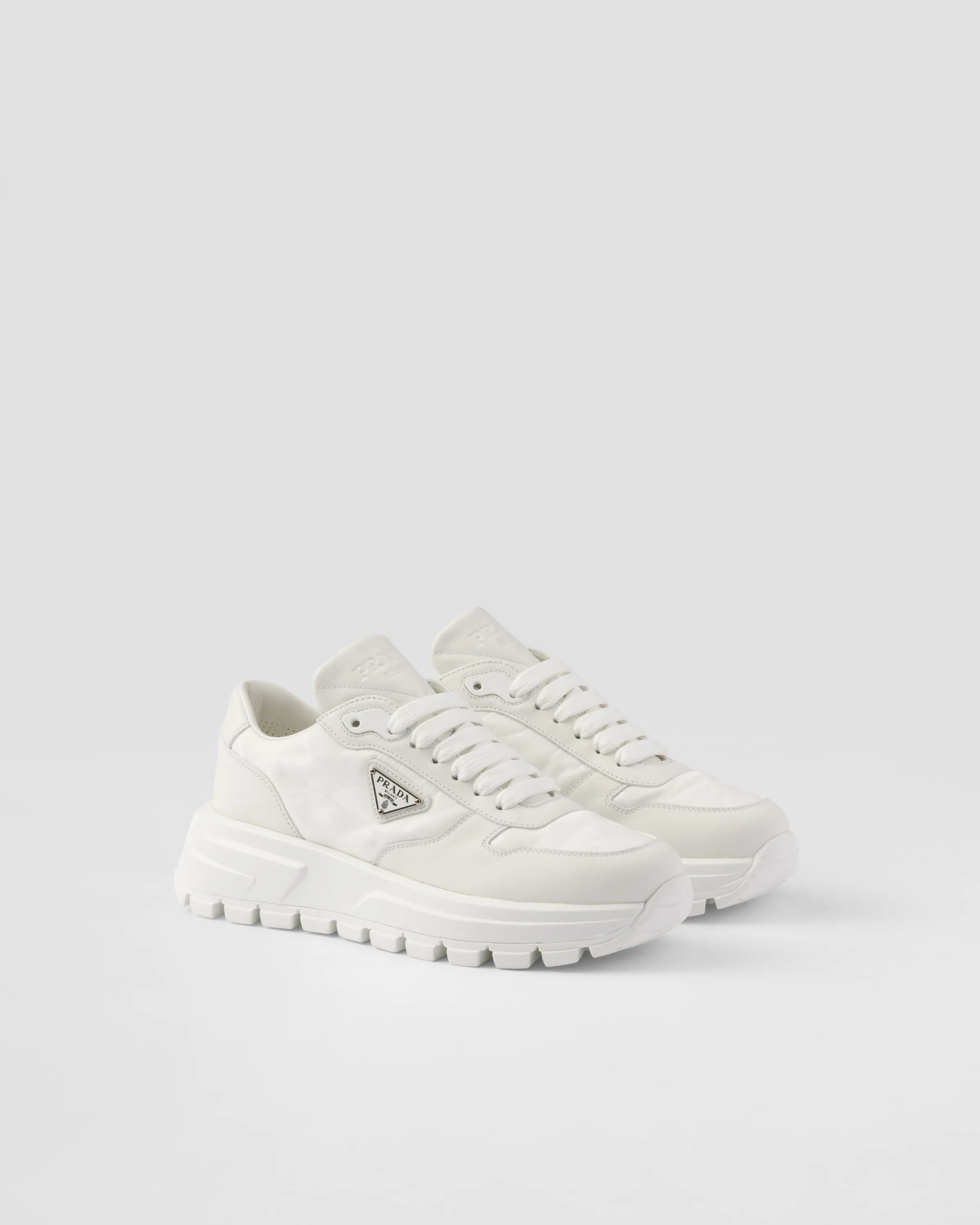 Donna Prada Sneakers Prax 01 in Re-Nylon e pelle